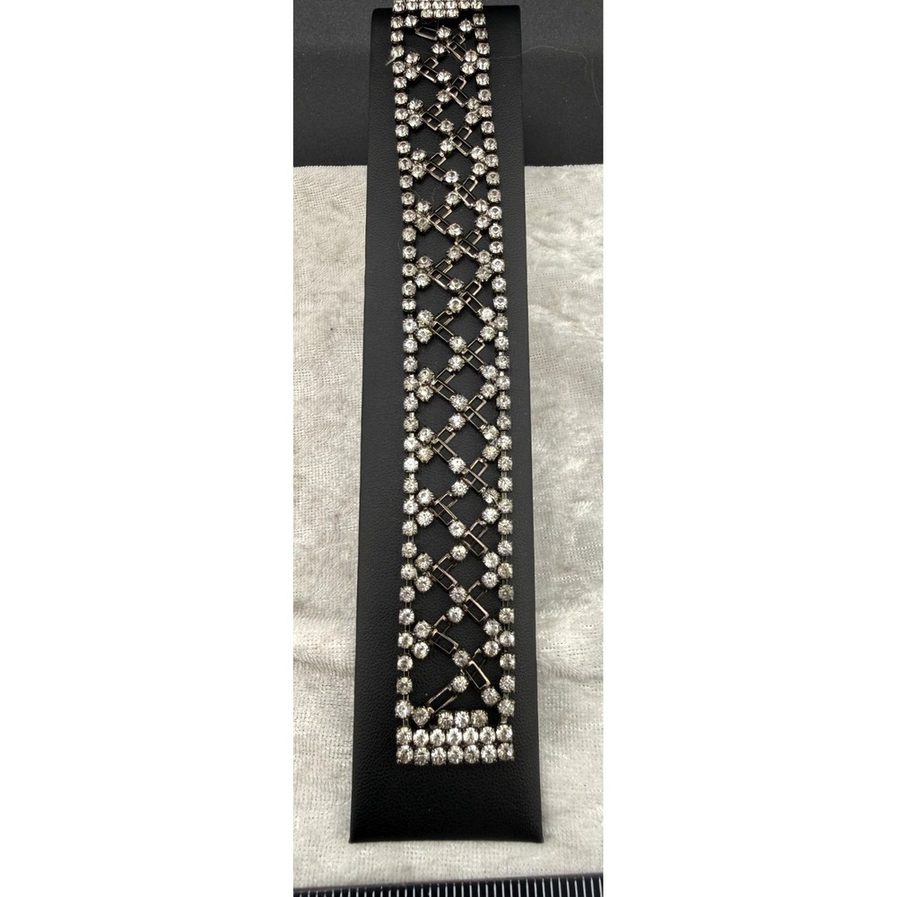 Rhinestone Bracelet Black Tone‎ 7.5"